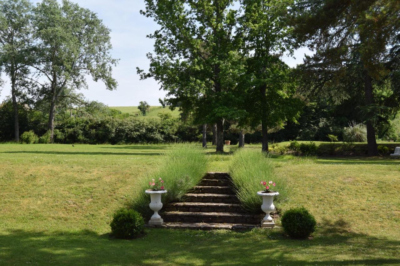 La Rocheliere Bed and Breakfast Bresse-sur-Grosne Exteriör bild