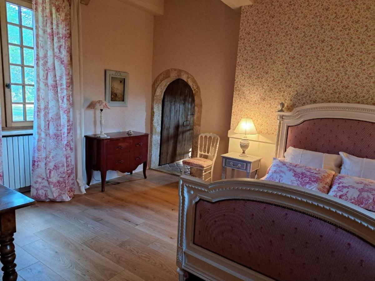La Rocheliere Bed and Breakfast Bresse-sur-Grosne Exteriör bild